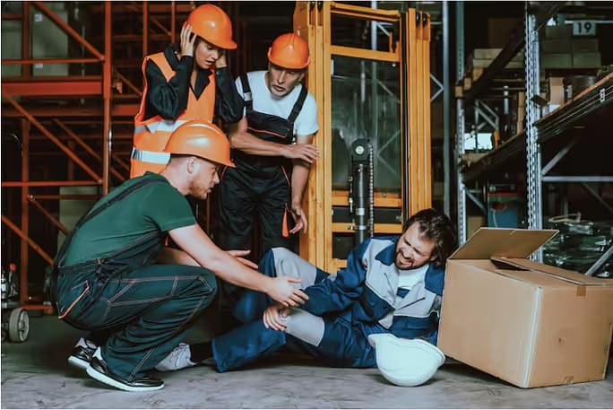 Accidentes domésticos y laborales comunes: Qué se puede esperar en fin de año